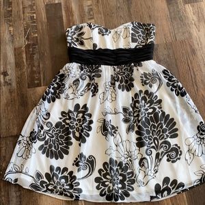 strapless Floral dress